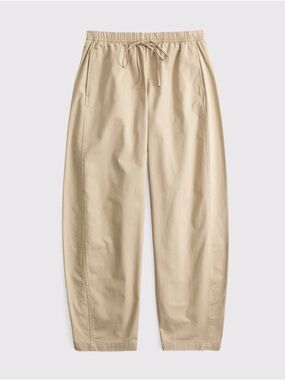 Abercrombie & Fitch Barrel Pull On Pant in Khaki Tan